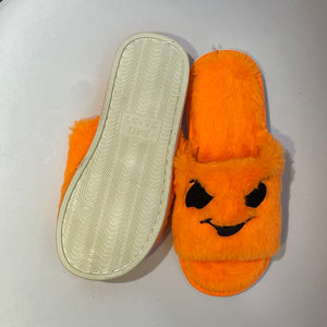 Women Slippers with Cartoon Funny Face Furry Memory Foam Non-slip Rubber Sole Soft Slip on Halloween pumpkin Home Shoes